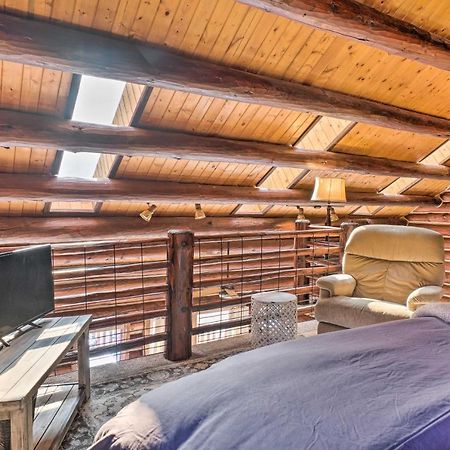 Classic Colorado Log Home With Mountain Views! Florissant Kültér fotó