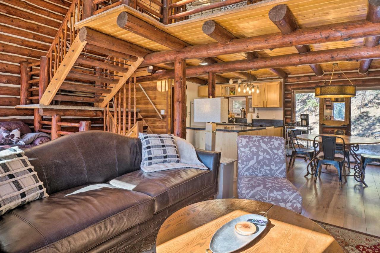 Classic Colorado Log Home With Mountain Views! Florissant Kültér fotó